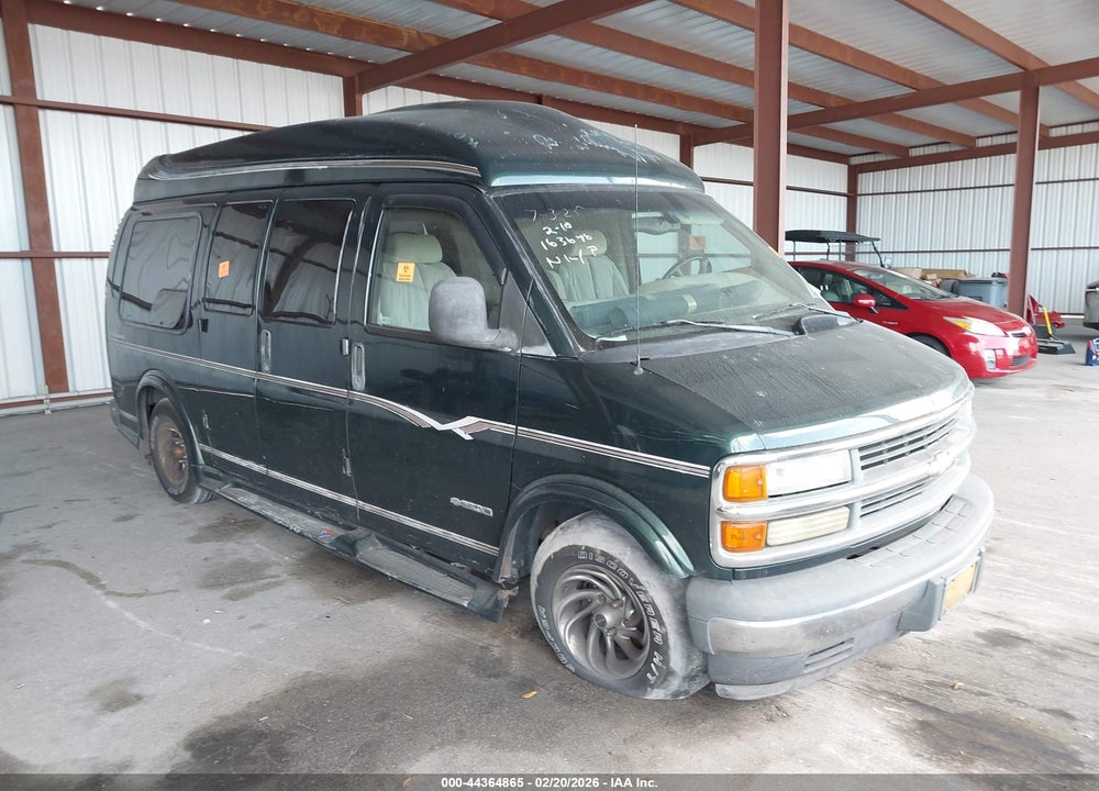 2002 CHEVROLET EXPRESS VIN: 1GBFG15M221163676