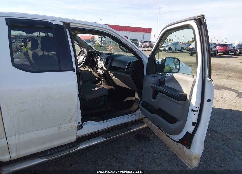 2018 FORD F-150 XLT VIN: 1FTEX1EP0JKD68021