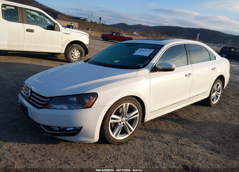 2015 VOLKSWAGEN PASSAT 1.8T SE VIN: 1VWBT7A33FC005182