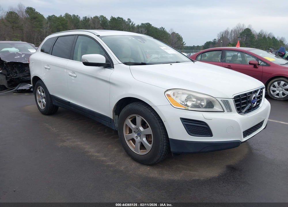 2011 VOLVO XC60 3.2 VIN: YV4940DZ1B2189248