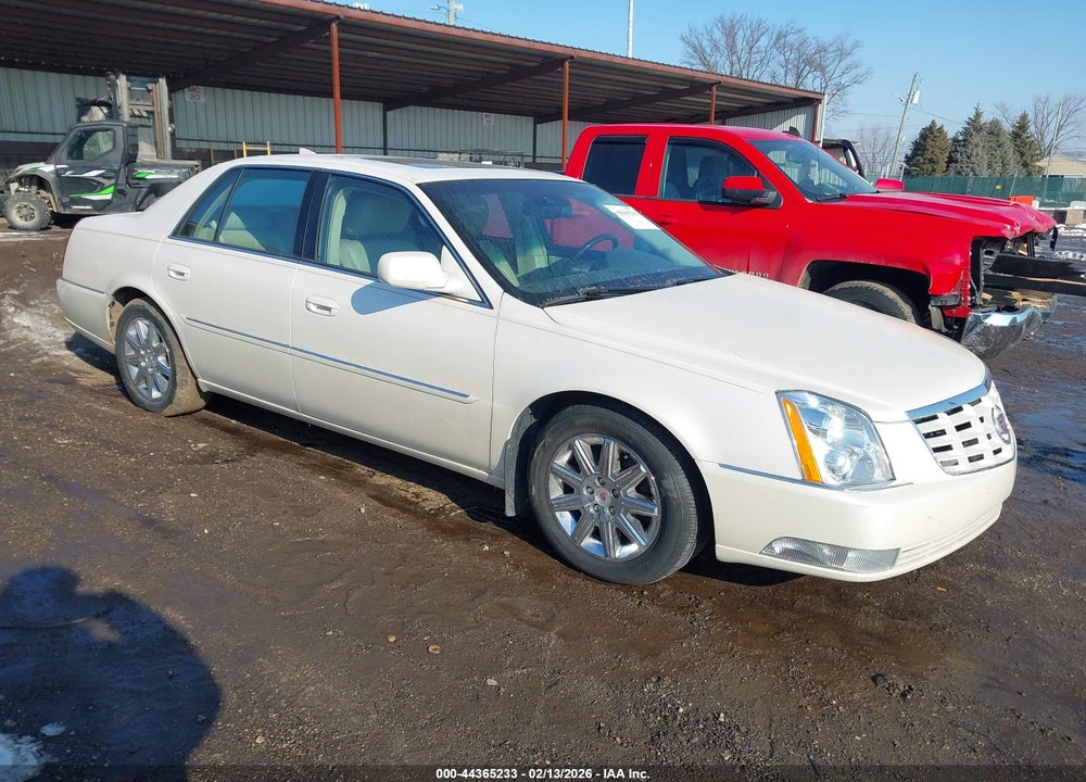 2011 CADILLAC DTS PREMIUM COLLECTION VIN: 1G6KH5E60BU125901