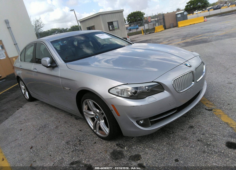 2013 BMW 5 SERIES 550I VIN: WBAFR9C59DC271541