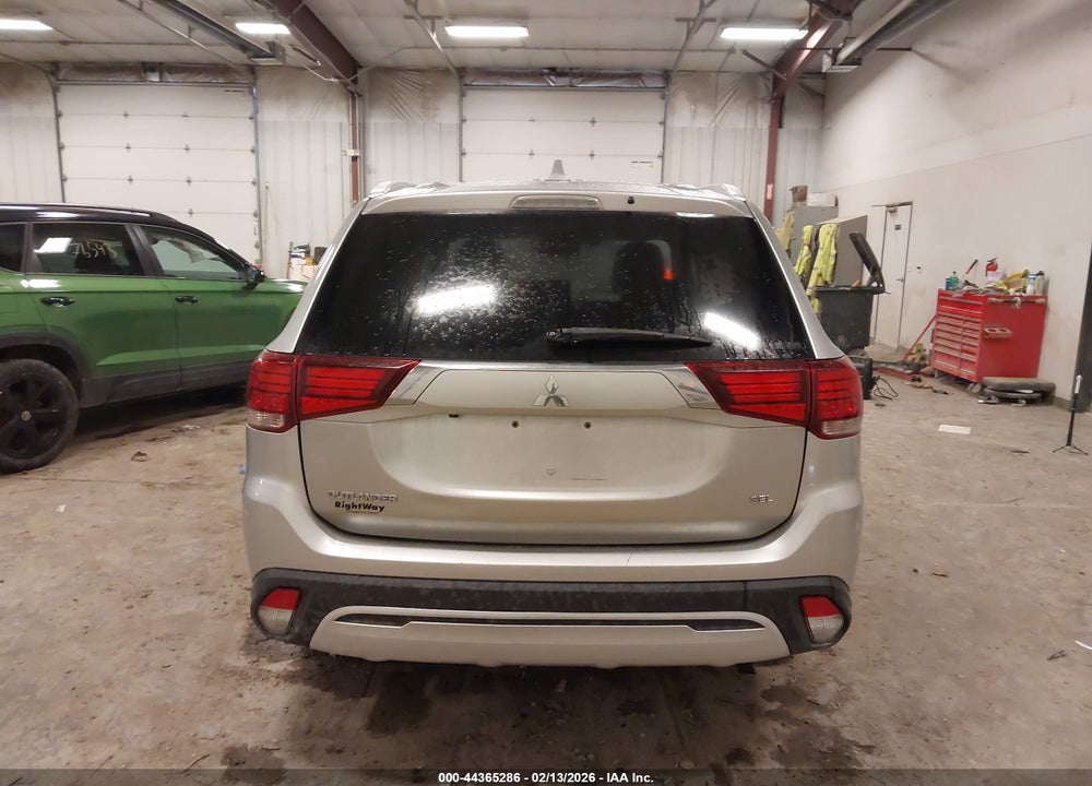 2020 MITSUBISHI OUTLANDER VIN: JA4AZ3A34LZ024008