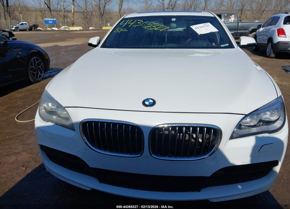 2013 BMW 750I XDRIVE VIN: WBAYB6C58DD223812