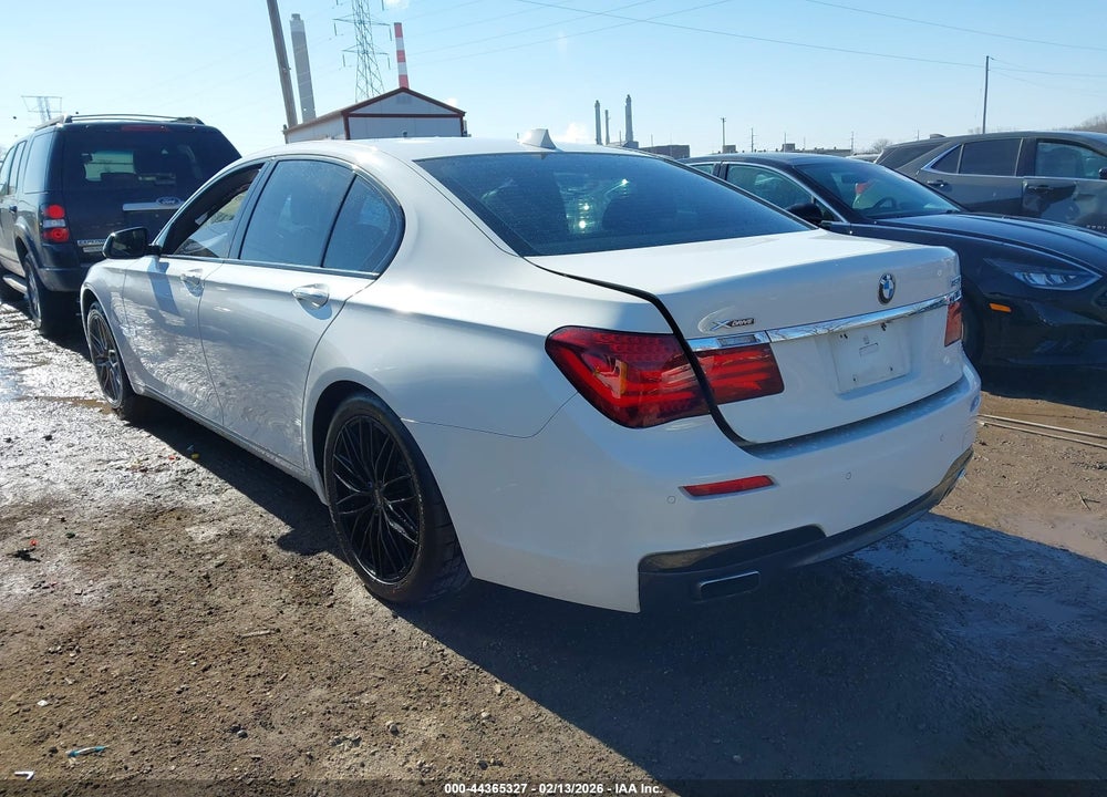 2013 BMW 750I XDRIVE VIN: WBAYB6C58DD223812