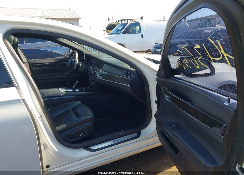 2013 BMW 750I XDRIVE VIN: WBAYB6C58DD223812