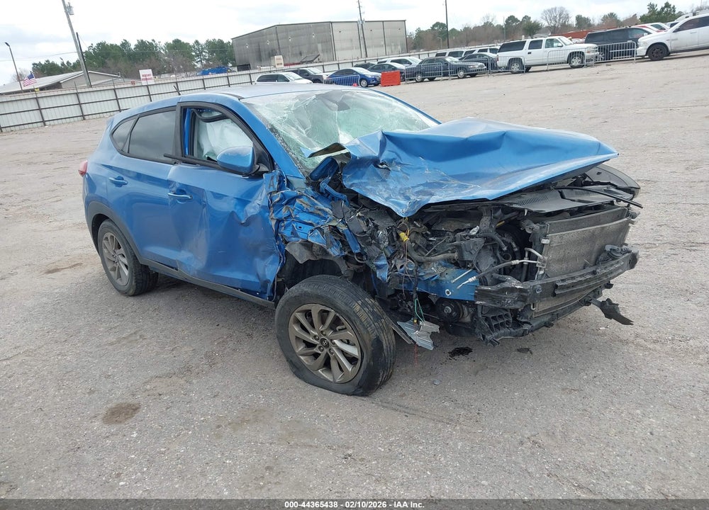 2018 HYUNDAI TUCSON SE VIN: KM8J23A49JU626525
