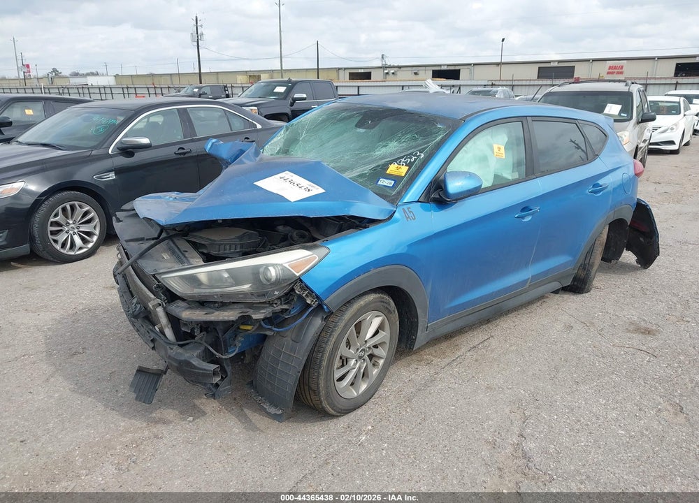 2018 HYUNDAI TUCSON SE VIN: KM8J23A49JU626525
