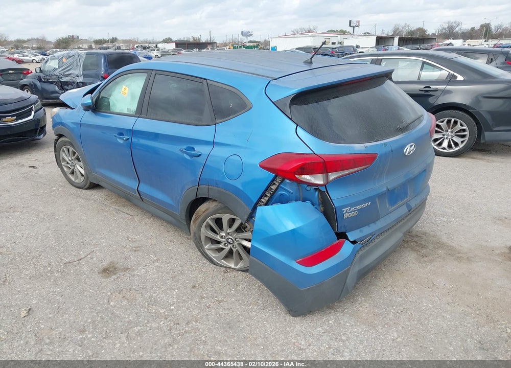 2018 HYUNDAI TUCSON SE VIN: KM8J23A49JU626525