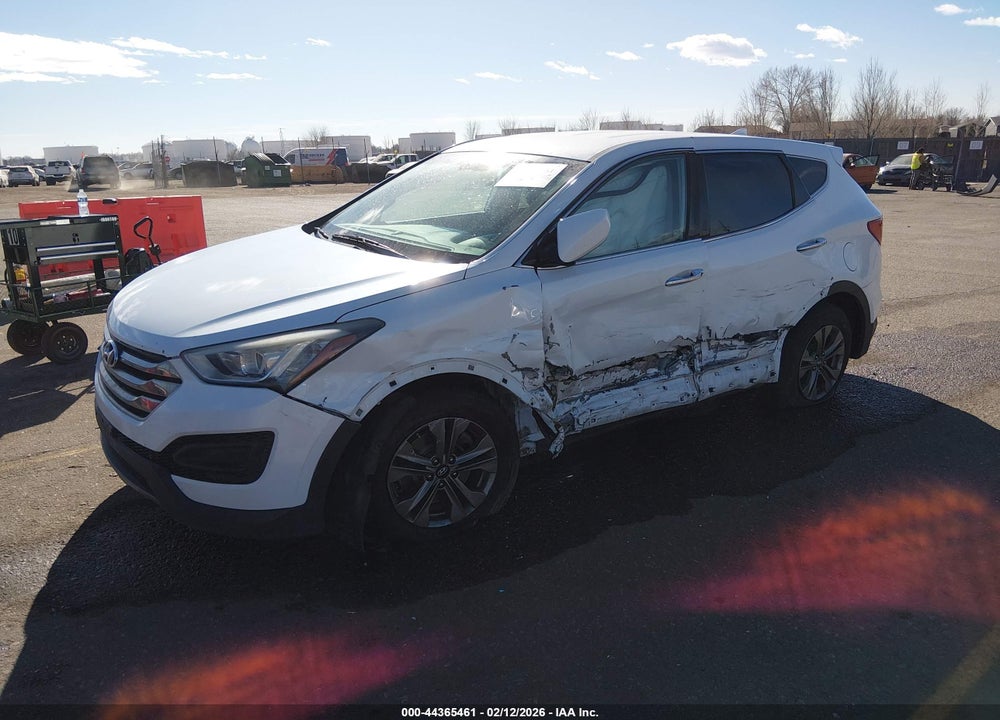 2016 HYUNDAI SANTA FE SPORT 2.4L VIN: 5XYZTDLB9GG319100