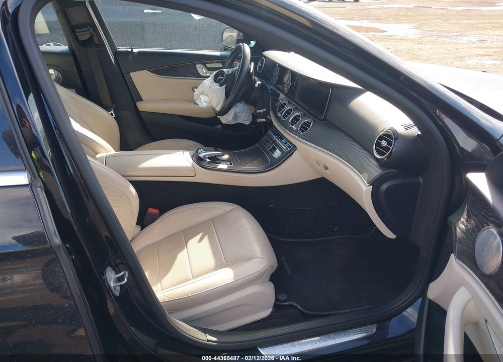 2018 MERCEDES-BENZ E 300 4MATIC VIN: WDDZF4KBXJA421429