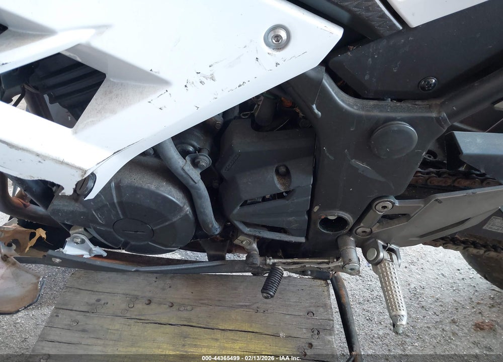 2015 KAWASAKI EX300 B VIN: JKAEX8B10FDA20382