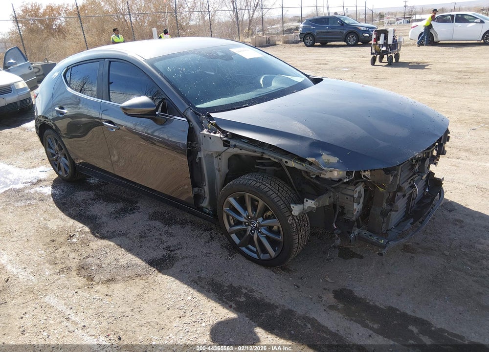 2019 MAZDA 3 VIN: JM1BPBJM8K1133605