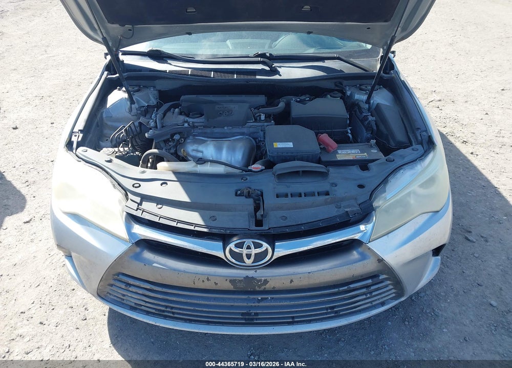 2016 TOYOTA CAMRY LE VIN: 4T4BF1FK5GR557562