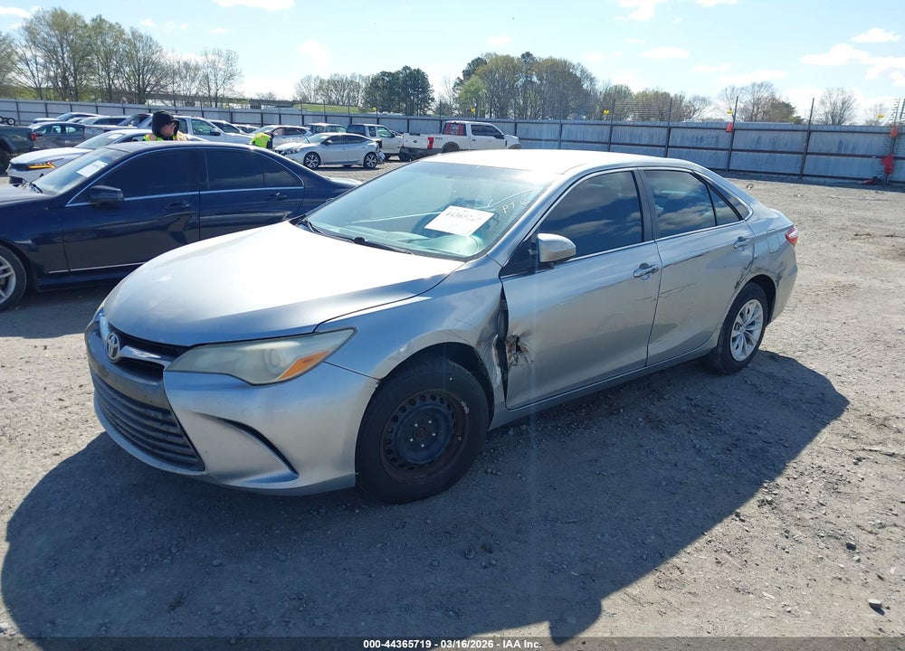 2016 TOYOTA CAMRY LE VIN: 4T4BF1FK5GR557562