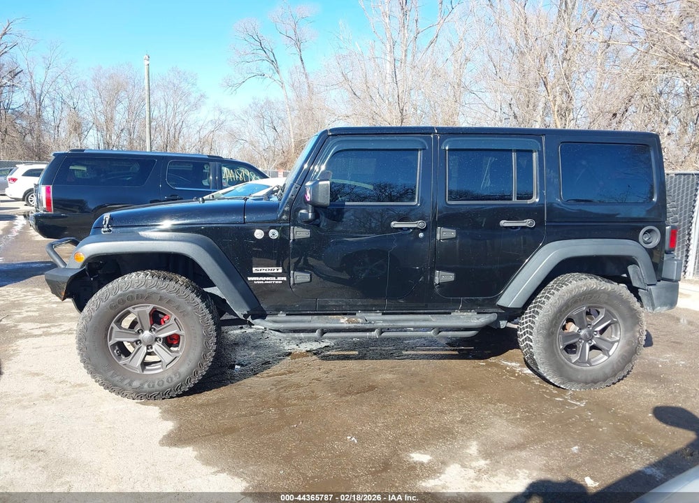 2017 JEEP WRANGLER UNLIMITED SPORT 4X4 VIN: 1C4BJWDG4HL584753