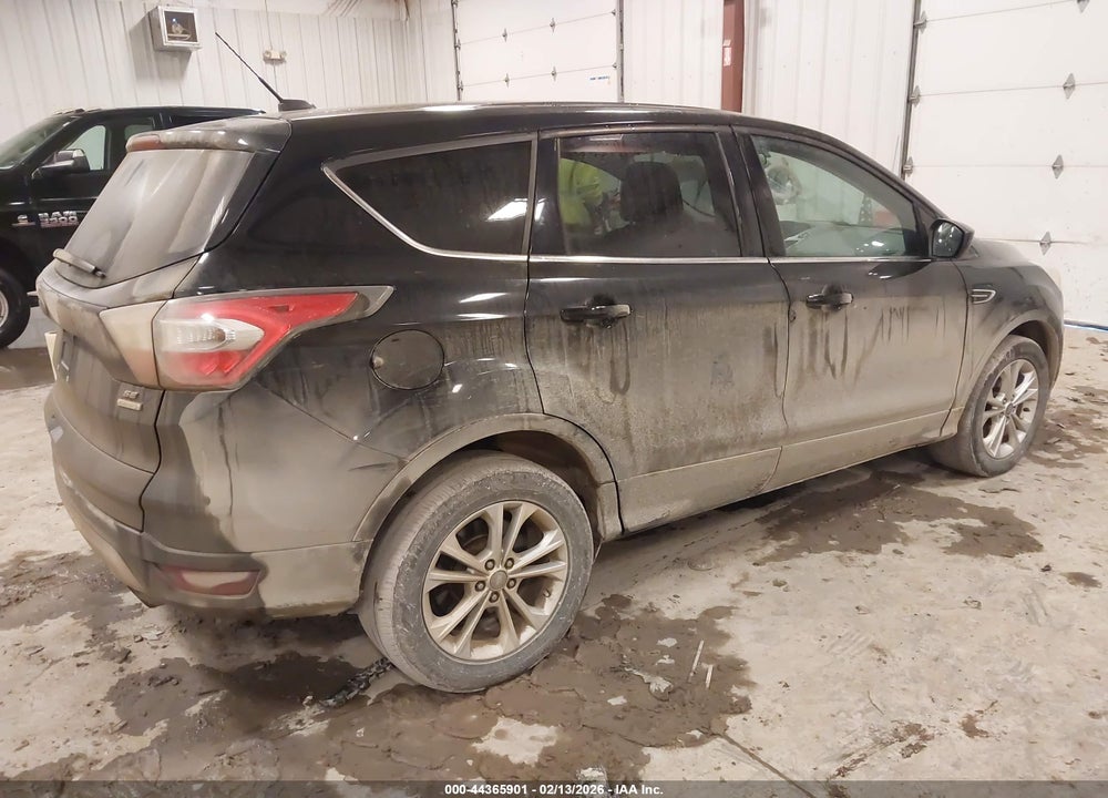 2017 FORD ESCAPE SE VIN: 1FMCU0GD4HUA05812