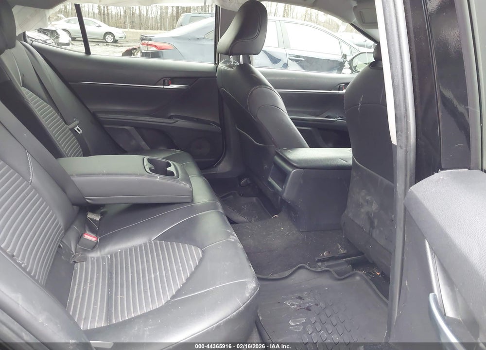 2018 TOYOTA CAMRY SE VIN: JTNB11HK6J3038412