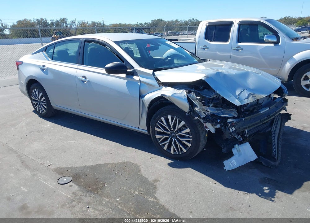 2024 NISSAN ALTIMA SV FWD VIN: 1N4BL4DV4RN327794