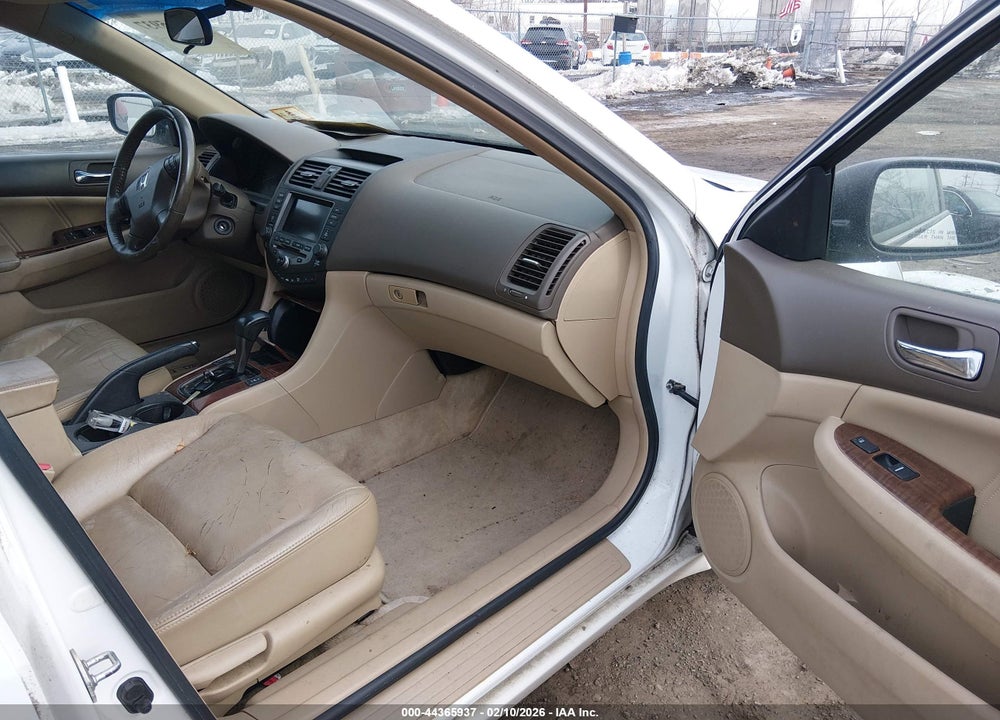 2006 HONDA ACCORD 2.4 EX VIN: 1HGCM56746A108290