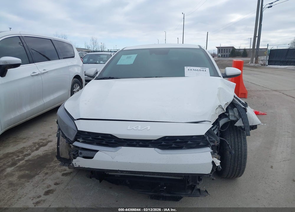 2024 KIA FORTE LXS VIN: 3KPF24AD7RE728545