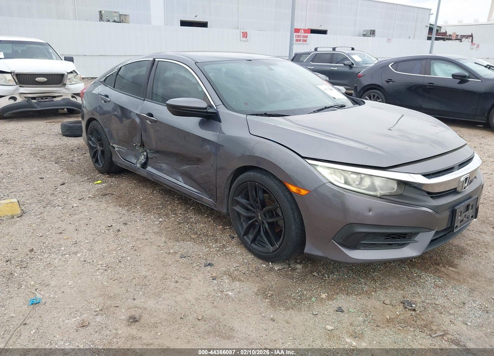 2018 HONDA CIVIC LX VIN: 19XFC2F52JE020033