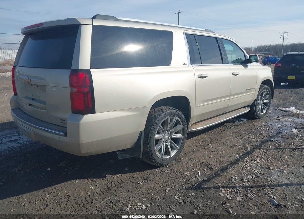 2015 CHEVROLET SUBURBAN 1500 LTZ VIN: 1GNSKKKC1FR678385