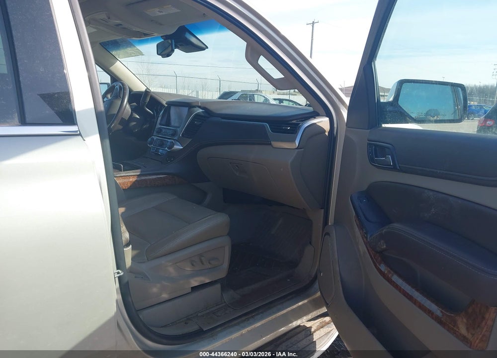 2015 CHEVROLET SUBURBAN 1500 LTZ VIN: 1GNSKKKC1FR678385
