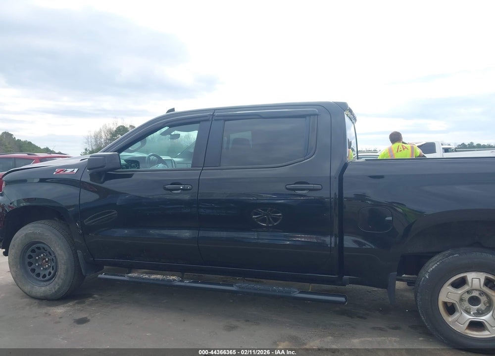 2021 CHEVROLET SILVERADO 1500 4WD  SHORT BED RST VIN: 3GCUYEED7MG388056