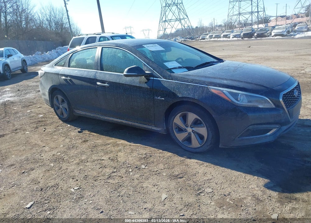 2017 HYUNDAI SONATA HYBRID LIMITED VIN: KMHE34L39HA067580