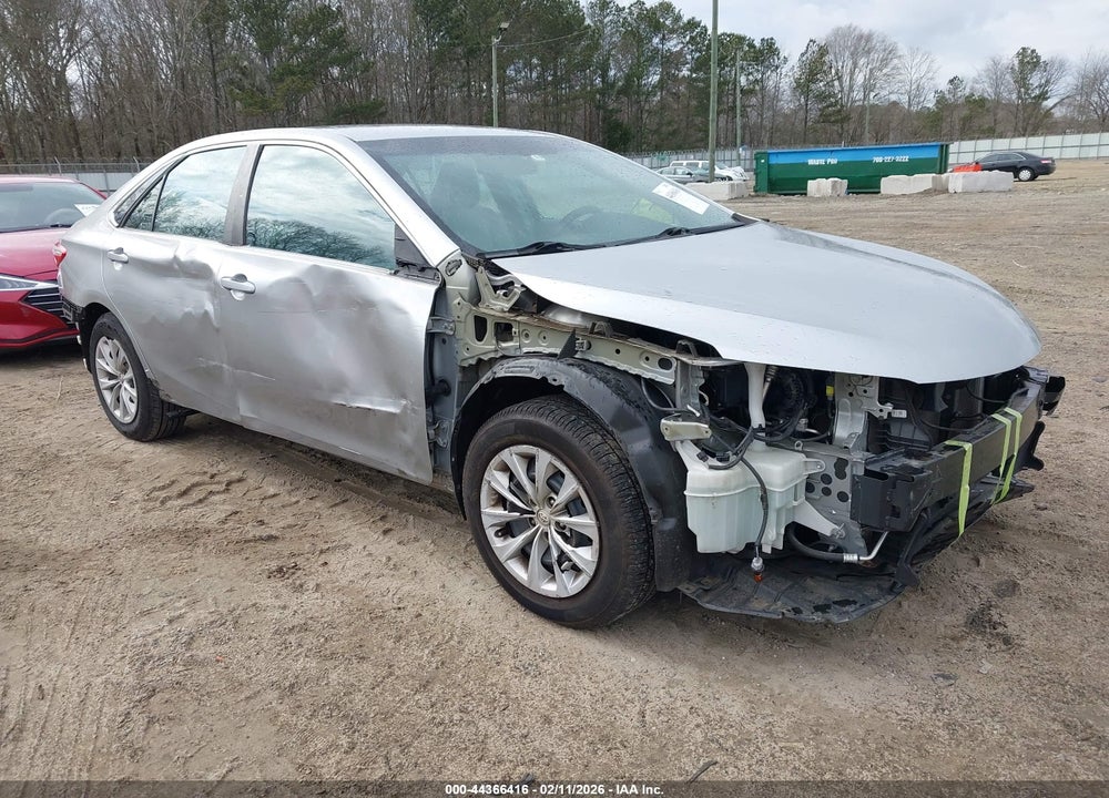 2017 TOYOTA CAMRY LE VIN: 4T1BF1FK5HU617853