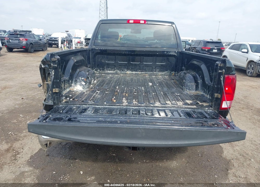 2019 RAM 1500 CLASSIC TRADESMAN  4X2 6'4 BOX VIN: 3C6JR6AG2KG657686