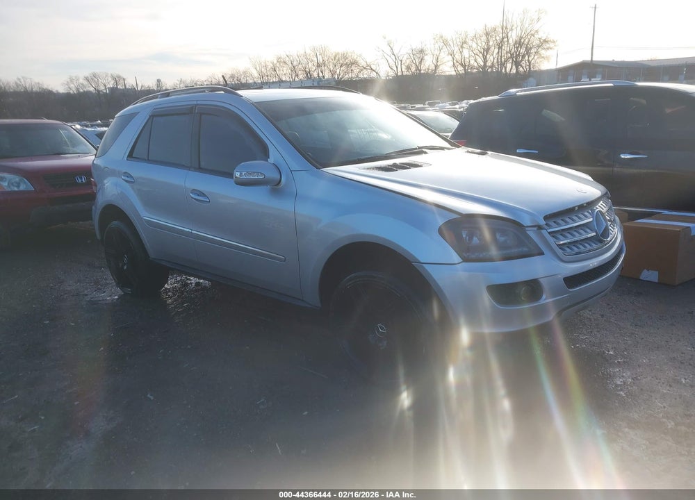 2008 MERCEDES-BENZ ML 350 4MATIC VIN: 4JGBB86EX8A379904