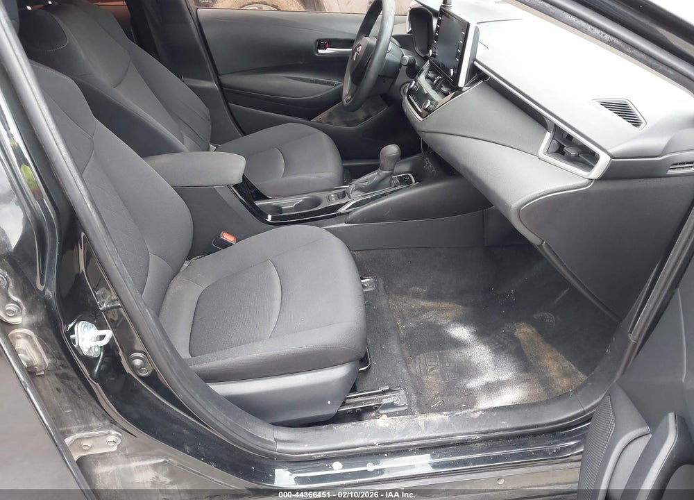 2020 TOYOTA COROLLA LE VIN: 5YFEPRAE5LP028290