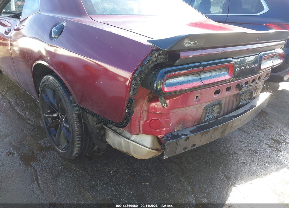 2018 DODGE CHALLENGER SXT VIN: 2C3CDZAG3JH332646