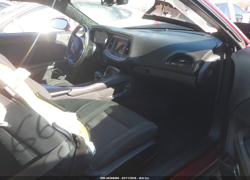 2018 DODGE CHALLENGER SXT VIN: 2C3CDZAG3JH332646