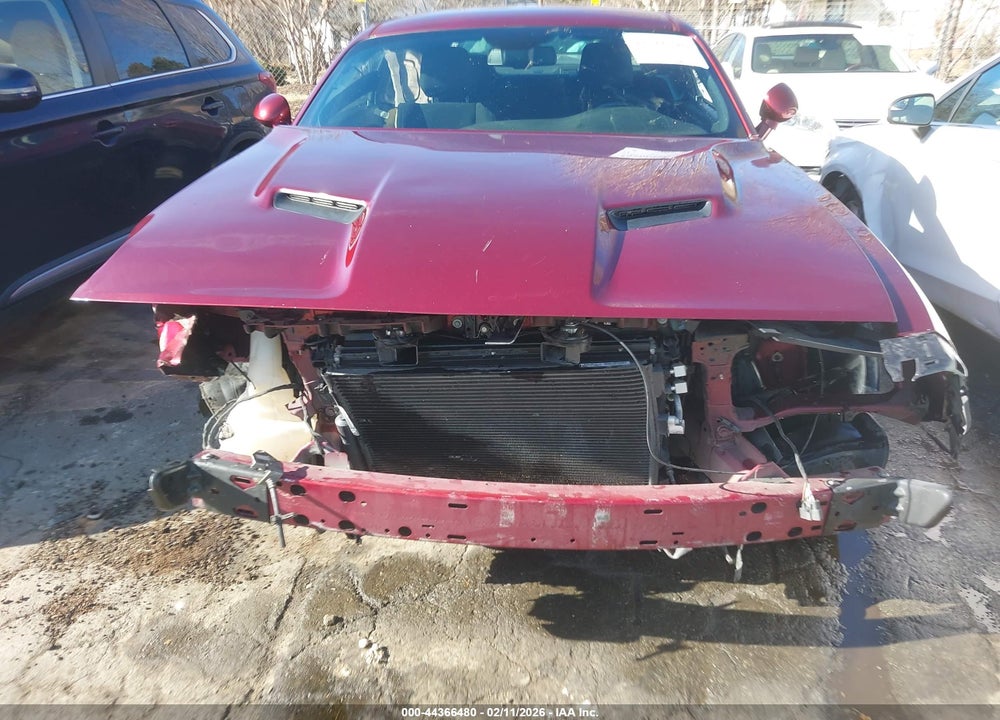 2018 DODGE CHALLENGER SXT VIN: 2C3CDZAG3JH332646