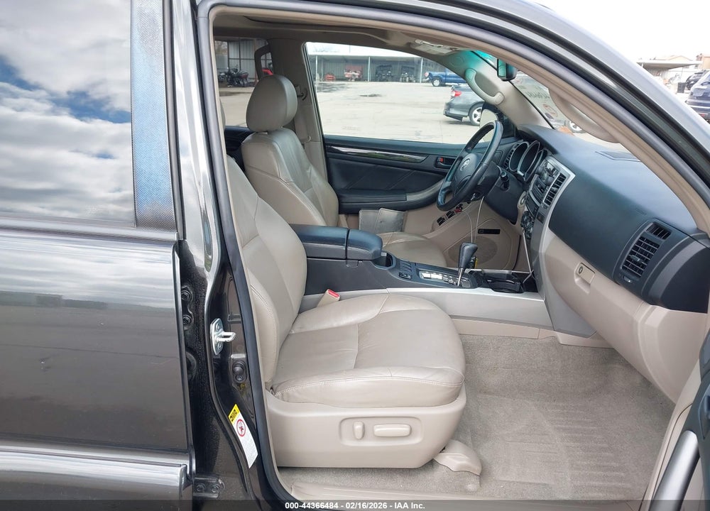 2007 TOYOTA 4RUNNER LIMITED V8 VIN: JTEZT17R178012237