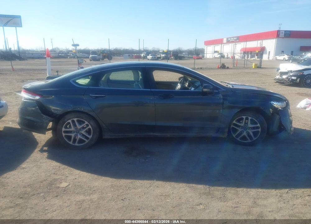 2016 FORD FUSION SE VIN: 3FA6P0HD8GR127396