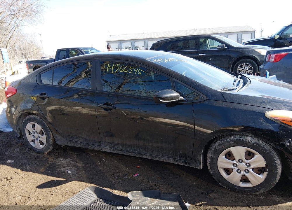 2016 KIA FORTE LX VIN: KNAFK4A61G5539980