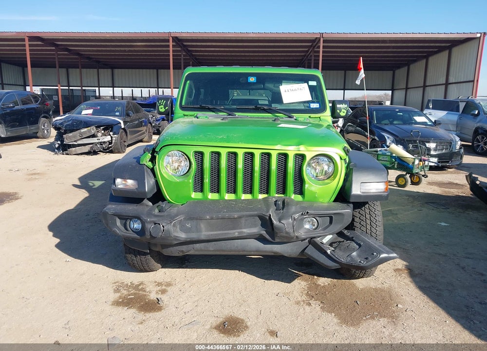 2018 JEEP WRANGLER UNLIMITED SPORT S 4X4 VIN: 1C4HJXDG2JW301142