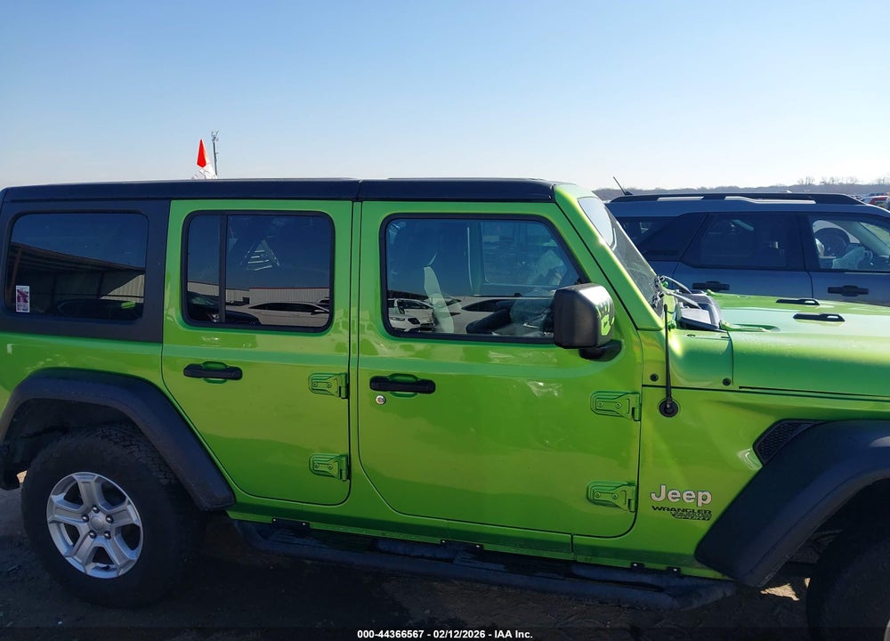 2018 JEEP WRANGLER UNLIMITED SPORT S 4X4 VIN: 1C4HJXDG2JW301142