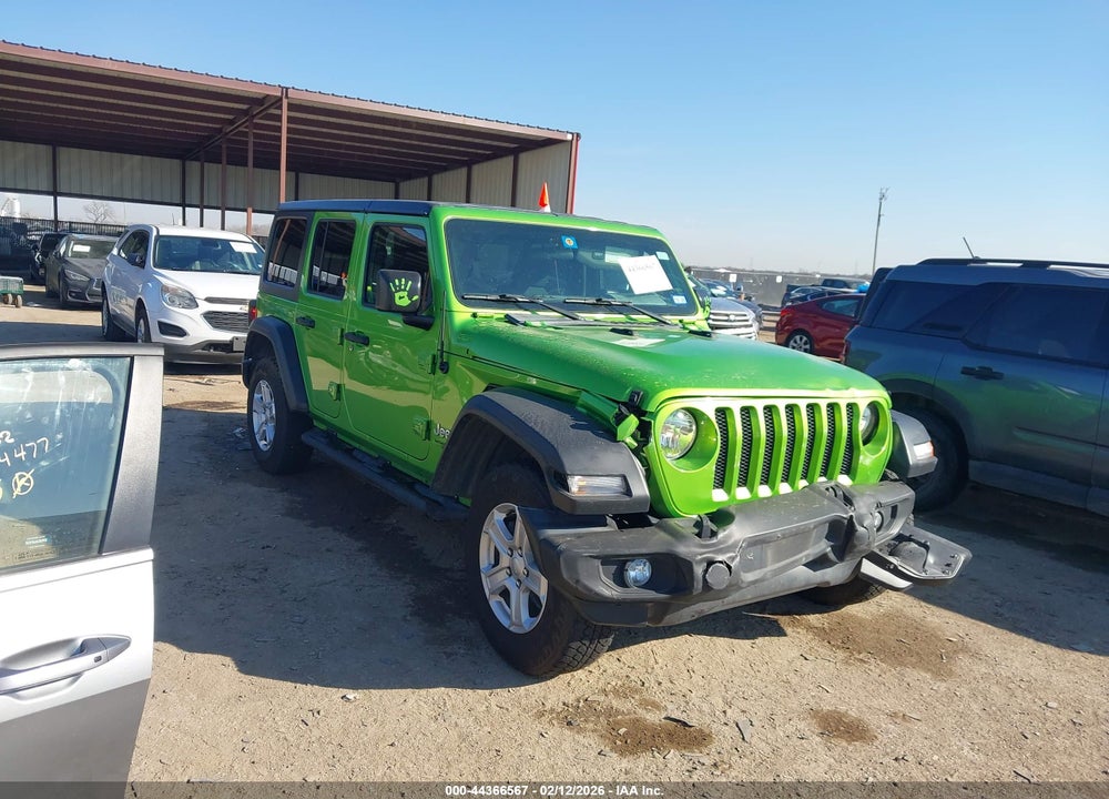 2018 JEEP WRANGLER UNLIMITED SPORT S 4X4 VIN: 1C4HJXDG2JW301142