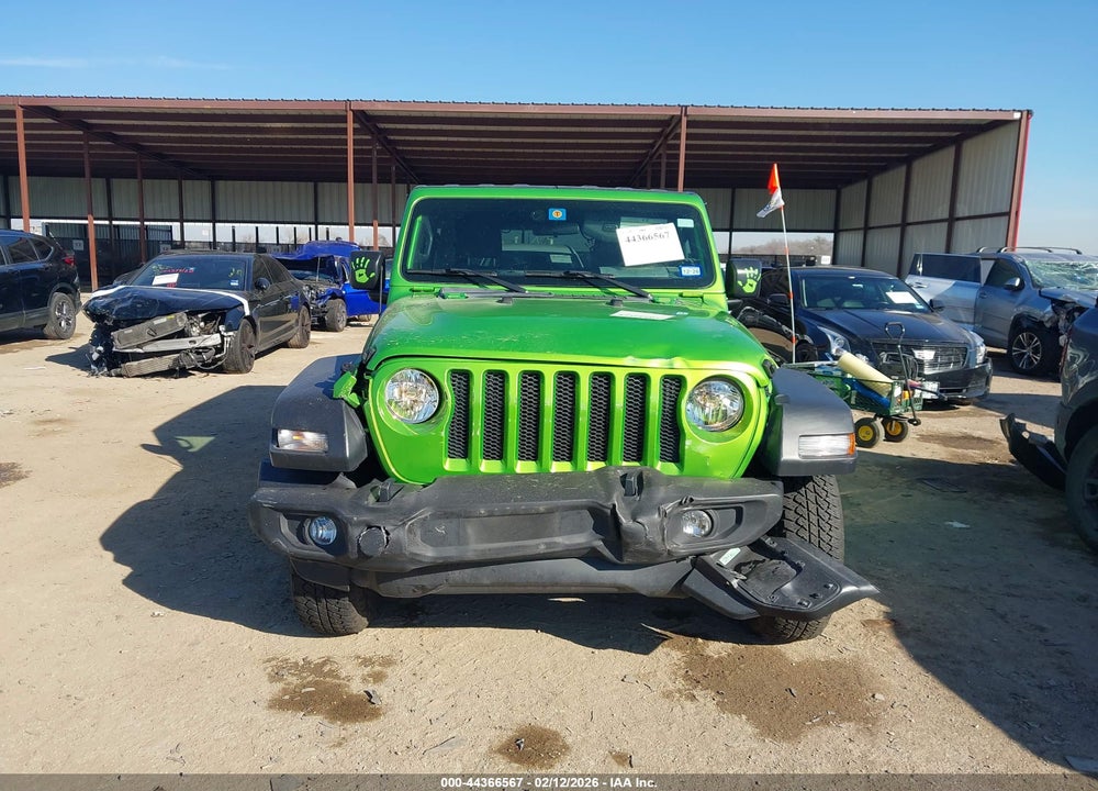 2018 JEEP WRANGLER UNLIMITED SPORT S 4X4 VIN: 1C4HJXDG2JW301142