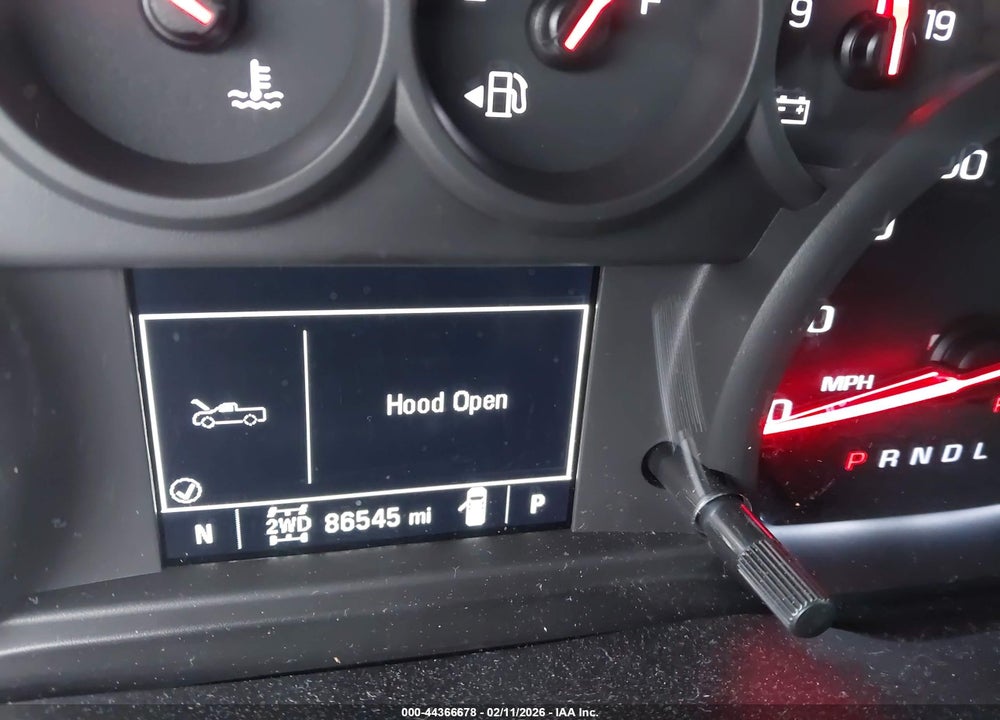 2021 CHEVROLET SILVERADO 1500 4WD  SHORT BED CUSTOM VIN: 3GCPYBEK0MG221855