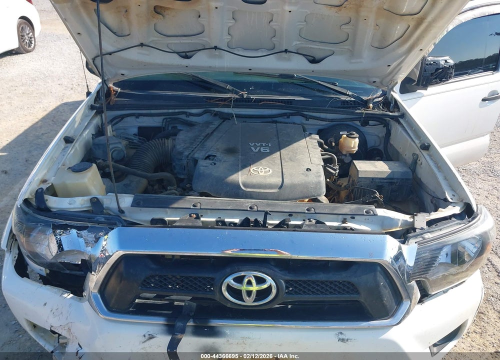 2014 TOYOTA TACOMA BASE V6 VIN: 5TFLU4EN2EX100175
