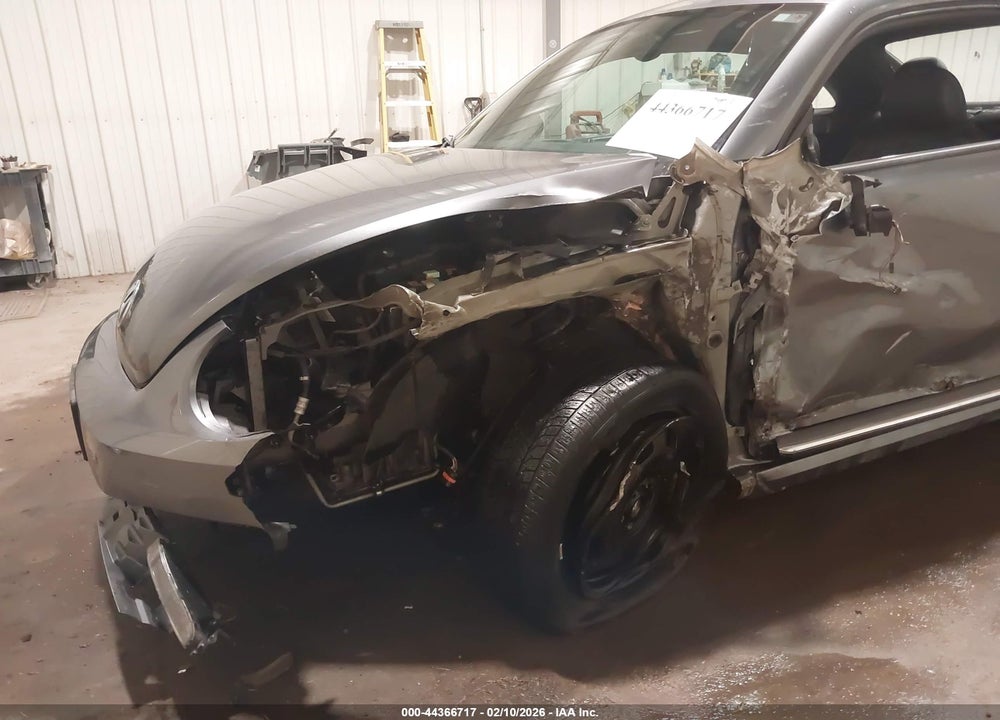 2012 VOLKSWAGEN BEETLE 2.5L VIN: 3VWJP7AT8CM610728