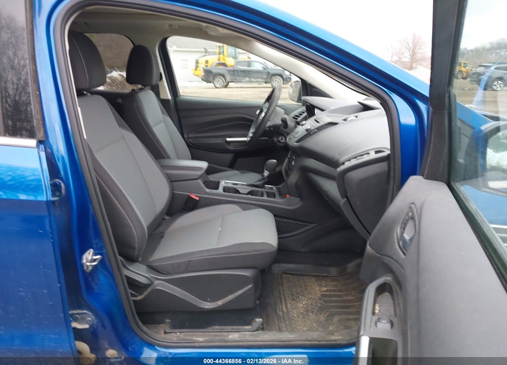 2017 FORD ESCAPE SE VIN: 1FMCU9G99HUD44999