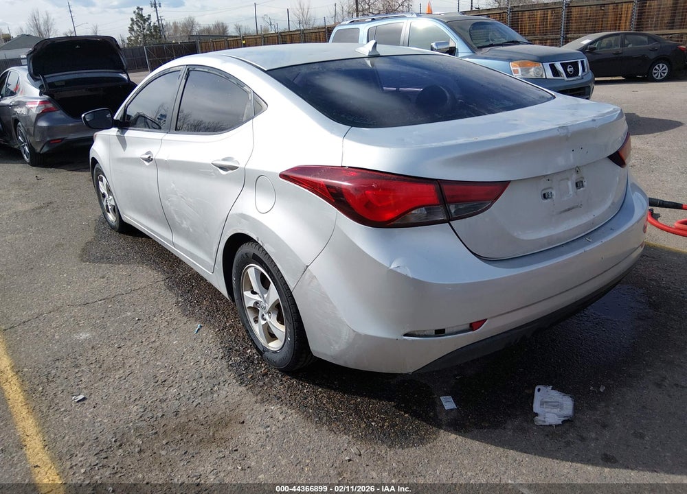 2015 HYUNDAI ELANTRA SE VIN: 5NPDH4AE0FH556025