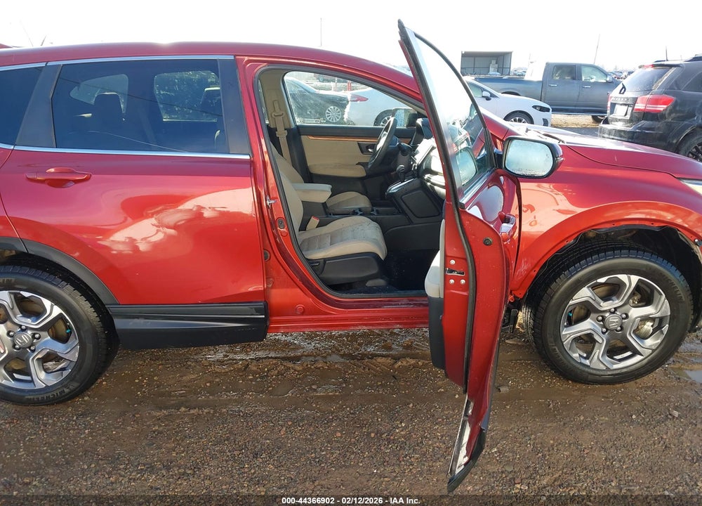 2018 HONDA CR-V EX VIN: 2HKRW2H59JH611067